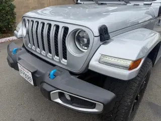 Jeep Wrangler 2023 4x4 High Altitude 4xe 4dr SUV