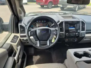 Ford F-150 2015 4x4 Lariat 4dr SuperCrew 5.5 ft. SB