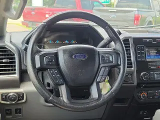 Ford F-150 2015 4x4 Lariat 4dr SuperCrew 5.5 ft. SB