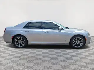Chrysler 300 2016 S Alloy Edition 4dr Sedan