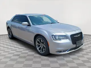 Chrysler 300 2016 S Alloy Edition 4dr Sedan