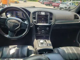 Chrysler 300 2016 S Alloy Edition 4dr Sedan