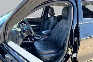Ford Mustang Mach-E 2025 Select 4dr SUV