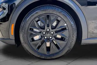 Ford Mustang Mach-E 2025 Select 4dr SUV