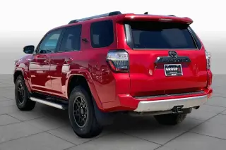 Toyota 4Runner 2018 4x4 SR5 4dr SUV
