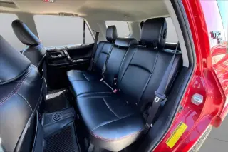 Toyota 4Runner 2018 4x4 SR5 4dr SUV