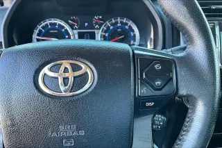 Toyota 4Runner 2018 4x4 SR5 4dr SUV