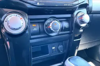 Toyota 4Runner 2018 4x4 SR5 4dr SUV