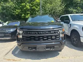 Chevrolet Silverado 1500 2023 4x4 Custom 4dr Crew Cab 5.8 ft. SB