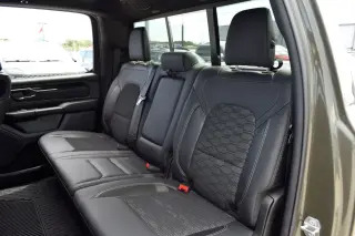 Ram 1500 2021 4x4 Big Horn 4dr Crew Cab 5.6 ft. SB Pickup