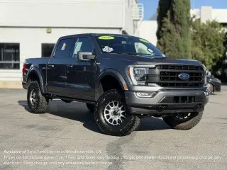 Ford F-150 2022 4x4 Lariat 4dr SuperCrew 5.5 ft. SB