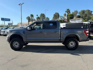 Ford F-150 2022 4x4 Lariat 4dr SuperCrew 5.5 ft. SB