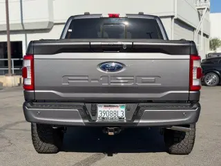 Ford F-150 2022 4x4 Lariat 4dr SuperCrew 5.5 ft. SB