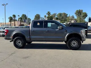 Ford F-150 2022 4x4 Lariat 4dr SuperCrew 5.5 ft. SB