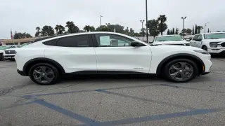 Ford Mustang Mach-E 2023 AWD Select 4dr SUV