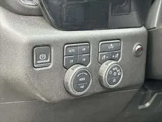 Chevrolet Silverado 1500 2022 4x4 RST 4dr Crew Cab 5.8 ft. SB
