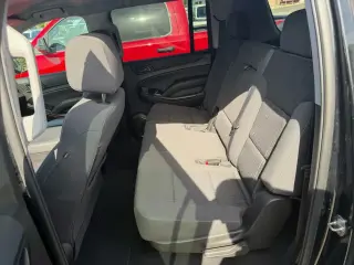 Chevrolet Suburban 2020 4x4 LS 4dr SUV