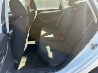 Volkswagen Passat 2016 1.8T S 4dr Sedan PZEV