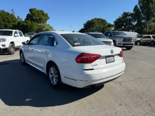 Volkswagen Passat 2016 1.8T S 4dr Sedan PZEV