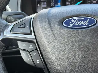 Ford Edge 2022 AWD SEL 4dr Crossover