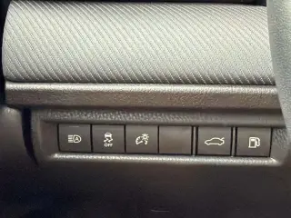 Toyota Camry 2026 SE 4dr Sedan