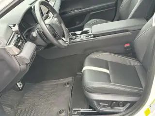 Toyota Camry 2026 SE 4dr Sedan