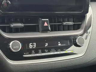 Toyota Corolla 2025 LE 4dr Sedan
