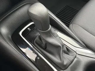 Toyota Corolla 2025 LE 4dr Sedan