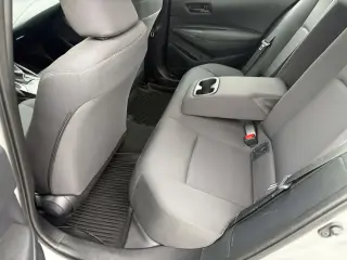 Toyota Corolla 2025 LE 4dr Sedan