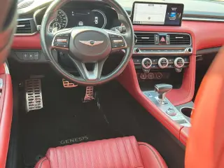 Genesis G70 2023 2.0T 4dr Sedan