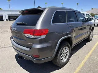 Jeep Grand Cherokee 2019 4x4 Laredo 4dr SUV