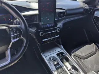 Ford Explorer 2023 AWD Platinum 4dr SUV