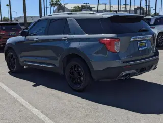 Ford Explorer 2023 AWD Platinum 4dr SUV