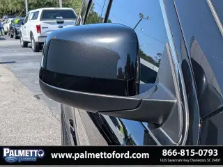 Jeep Grand Cherokee 2019 4x2 Laredo 4dr SUV