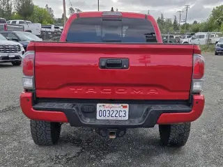 Toyota Tacoma 2021 4x4 TRD Off-Road 4dr Double Cab 6.1 ft LB