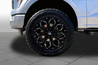 Ford F-150 2023 4x4 King Ranch 4dr SuperCrew 6.5 ft. SB