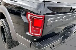 Ford F-150 2019 4x4 Raptor 4dr SuperCrew 5.5 ft. SB