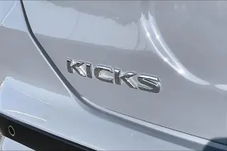 Nissan Kicks 2024 SR 4dr Crossover