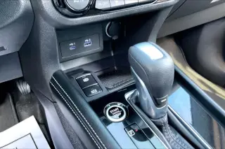 Nissan Kicks 2024 SR 4dr Crossover