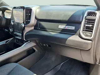Ram 1500 2019 4x2 Big Horn 4dr Crew Cab 5.6 ft. SB Pickup