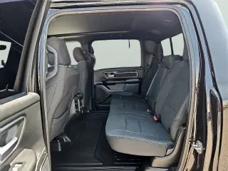 Ram 1500 2019 4x2 Big Horn 4dr Crew Cab 5.6 ft. SB Pickup