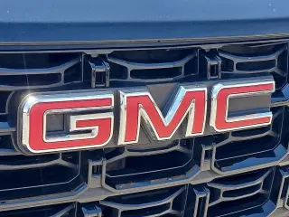 GMC Canyon 2025 4x2 Elevation 4dr Crew Cab 5 ft. SB
