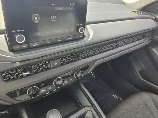 Honda Accord 2025 LX 4dr Sedan