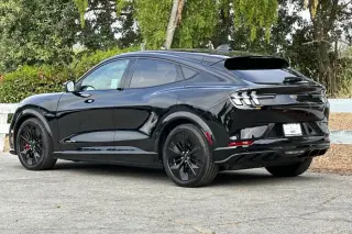 Ford Mustang Mach-E 2025 AWD GT 4dr SUV