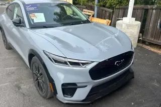 Ford Mustang Mach-E 2025 AWD Premium 4dr SUV