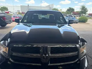 Ram 1500 Classic 2019 4x2 Tradesman 4dr Quad Cab 6.3 ft. SB Pickup