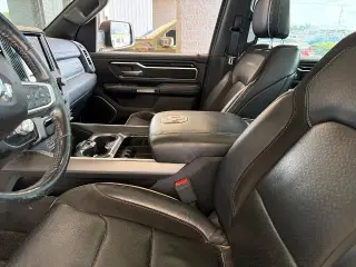 Ram 1500 2020 4x4 Laramie 4dr Crew Cab 5.6 ft. SB Pickup