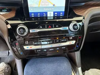 Ford Explorer 2021 AWD King Ranch 4dr SUV