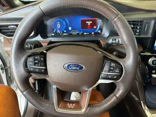 Ford Explorer 2021 AWD King Ranch 4dr SUV