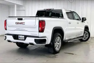 GMC Sierra 1500 2021 4x4 Denali 4dr Crew Cab 5.8 ft. SB